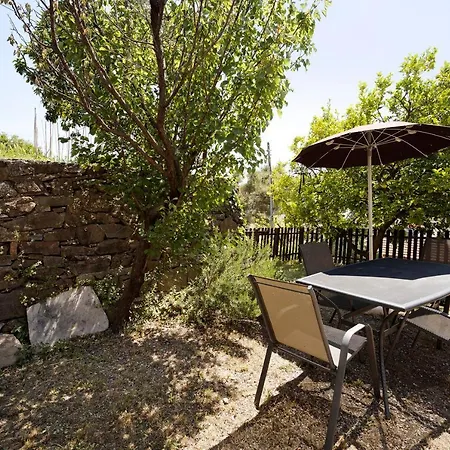 Сasa de vacaciones Casetta Rosa Con Giardino *